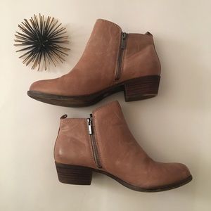 {Lucky Brand} Basel Booties